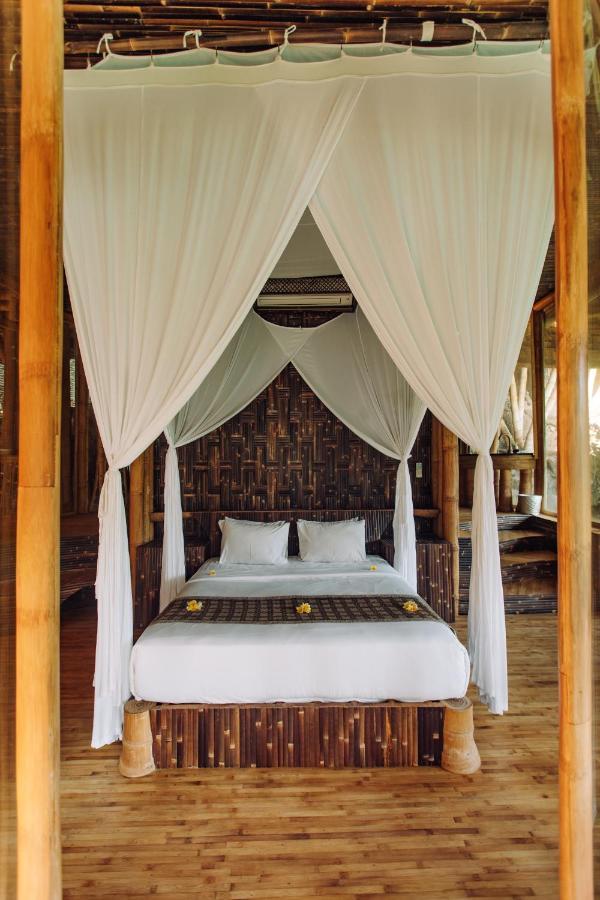 Temple House 3Bds Eco Bamboo House Pool River View Bringkit ภายนอก รูปภาพ